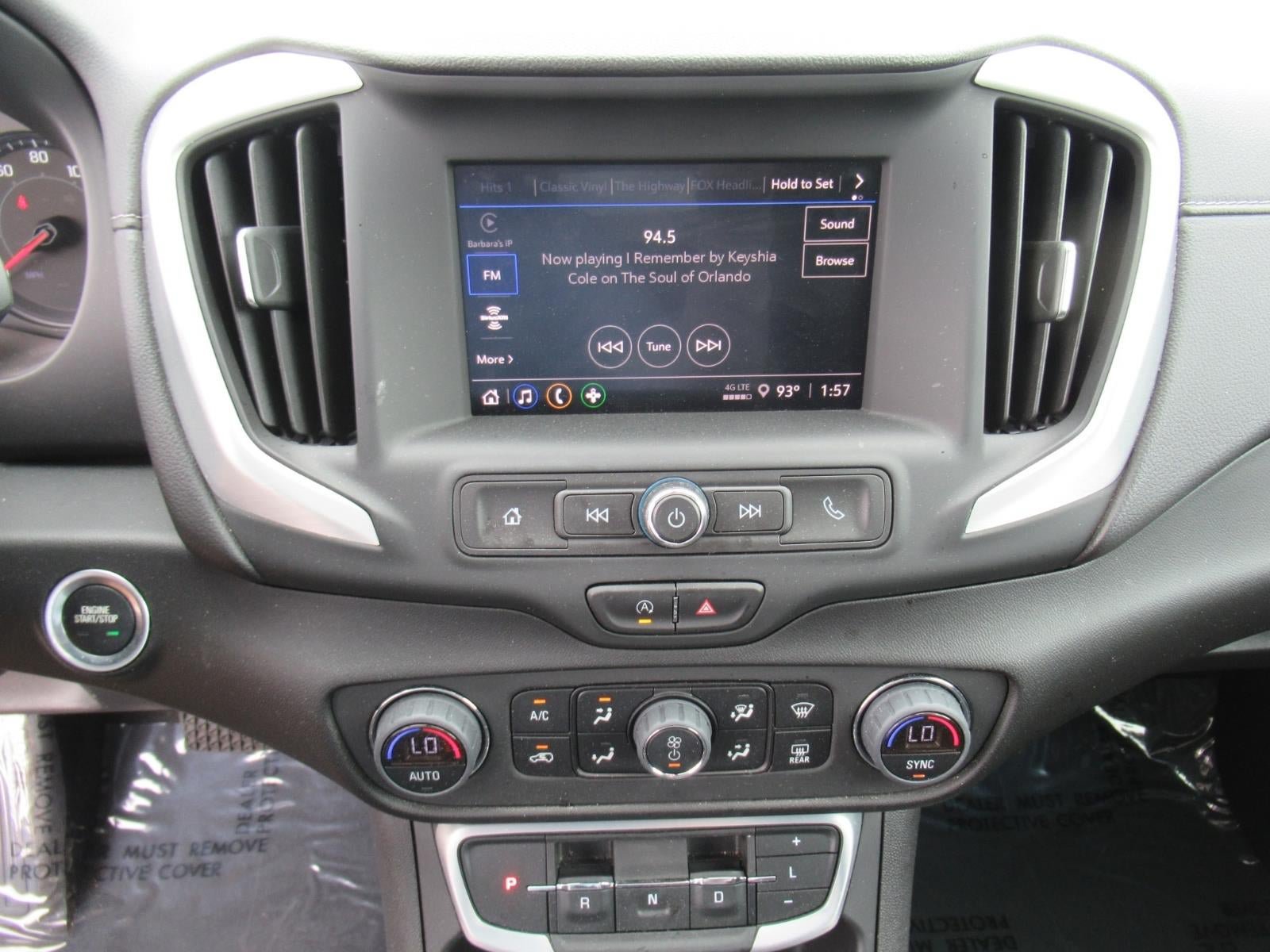 Used 2024 GMC Terrain SLE w/ Driver Convenience Package FWD image 28