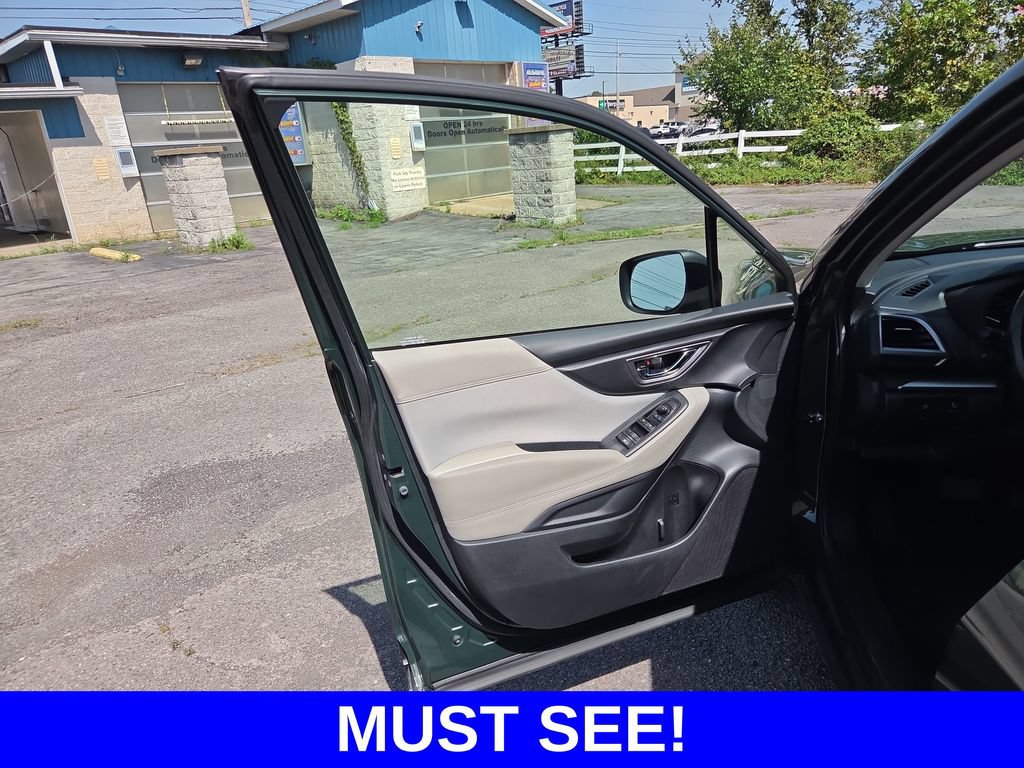 Used 2022 Subaru Forester Premium AWD/4WD image 18