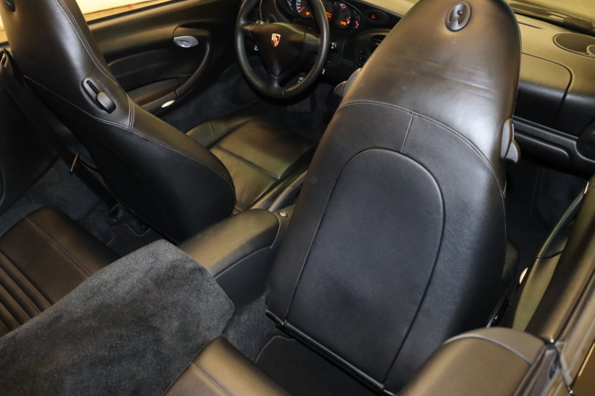 Used 2003 Porsche 911 Carrera image 40