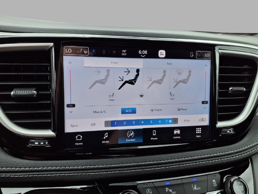 New 2027 Chrysler Pacifica Select FWD image 5