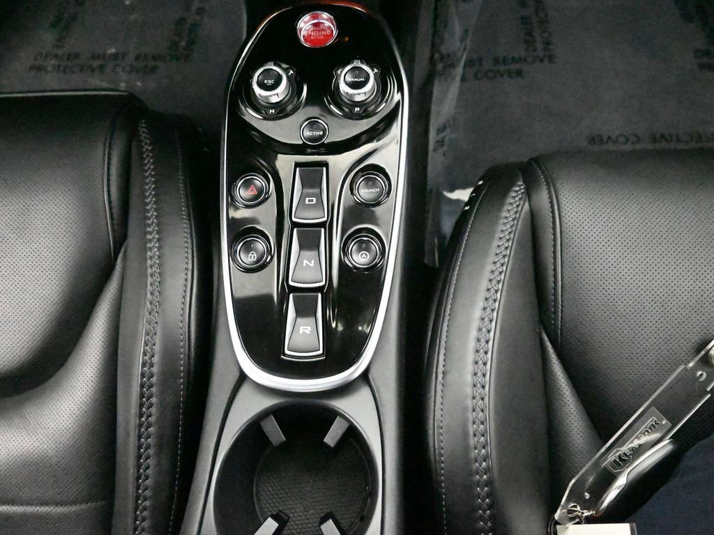 Used 2022 McLaren GT image 32
