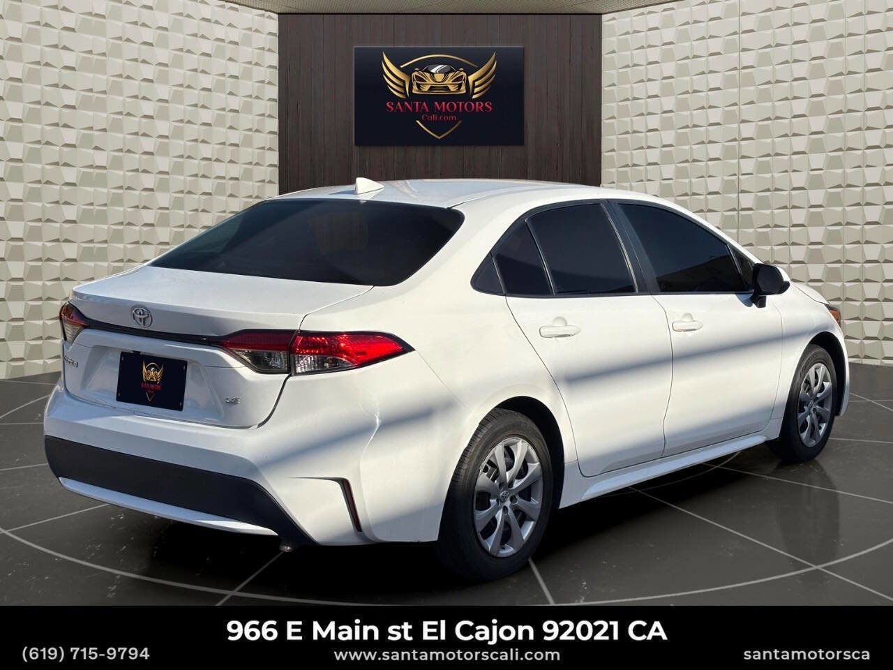 Used 2021 Toyota Corolla LE FWD image 5