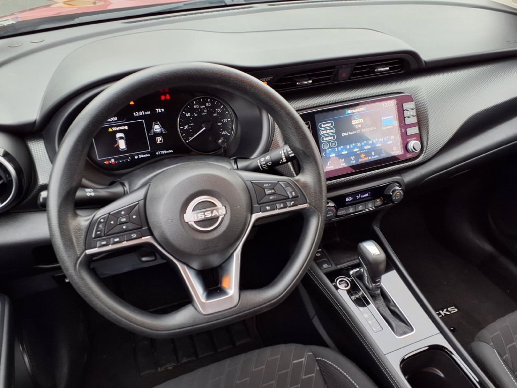 Used 2022 Nissan Kicks SV FWD image 13