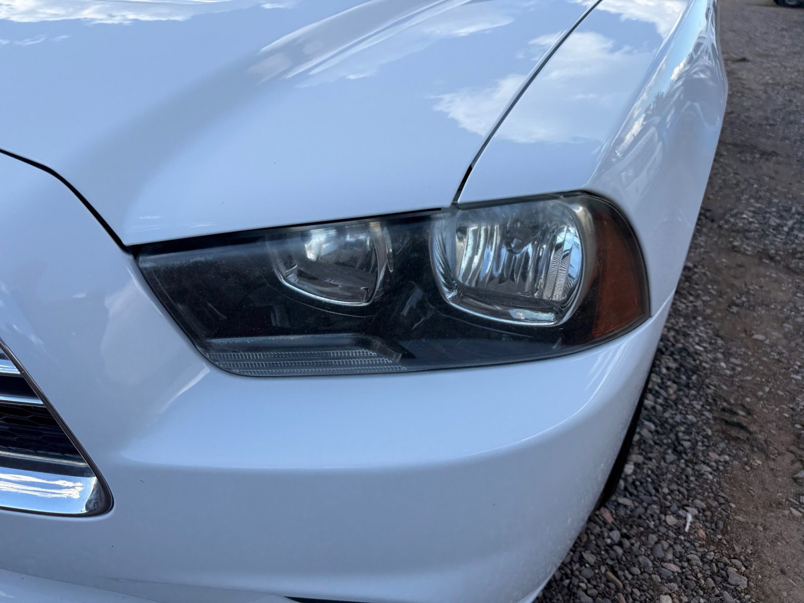 Used 2014 Dodge Charger SE image 9