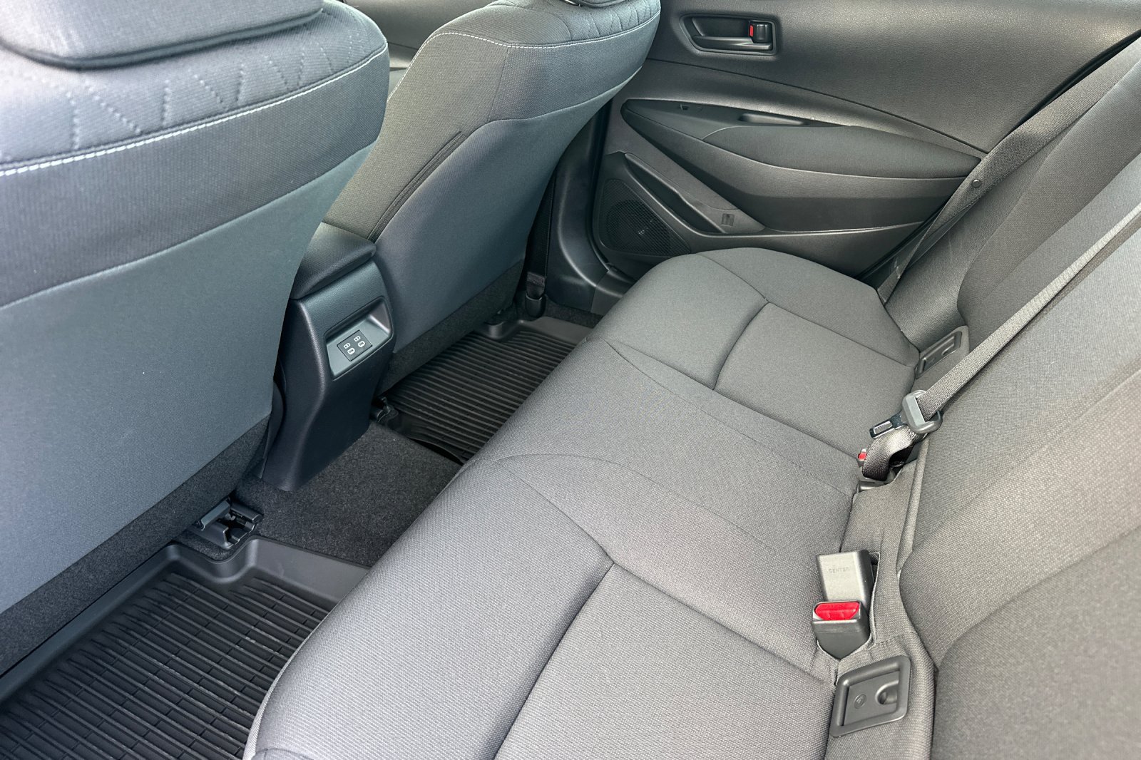New 2027 Toyota Corolla LE FWD image 13
