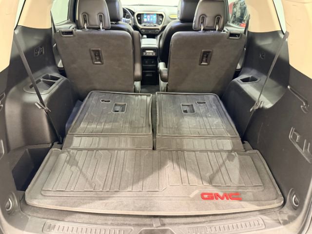 Used 2018 GMC Acadia Denali w/ Technology Package image 22