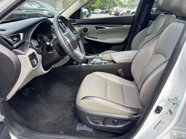 Certified 2025 INFINITI QX50 Luxe AWD/4WD image 10