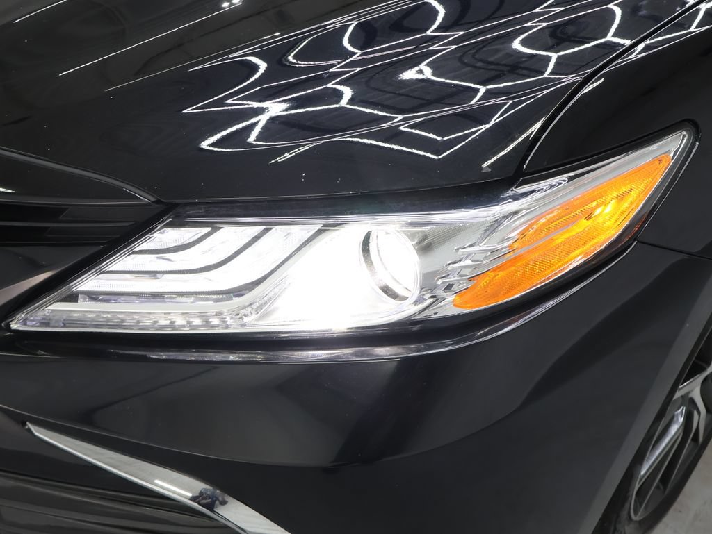 Used 2024 Toyota Camry XLE FWD image 29