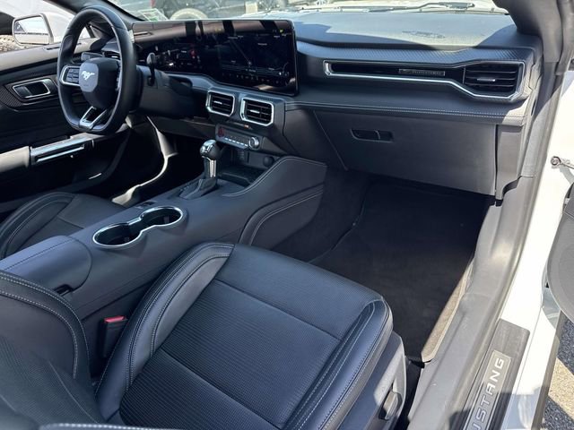 Used 2024 Ford Mustang Premium image 12