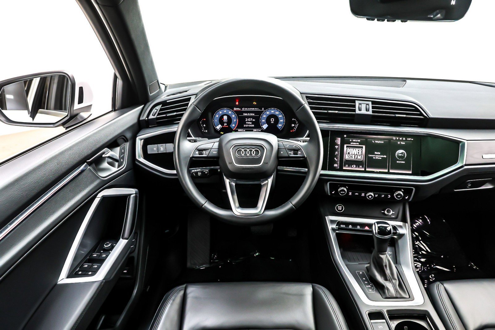 Used 2025 Audi Q3 2.0T Premium Plus w/ Premium Plus Package image 6