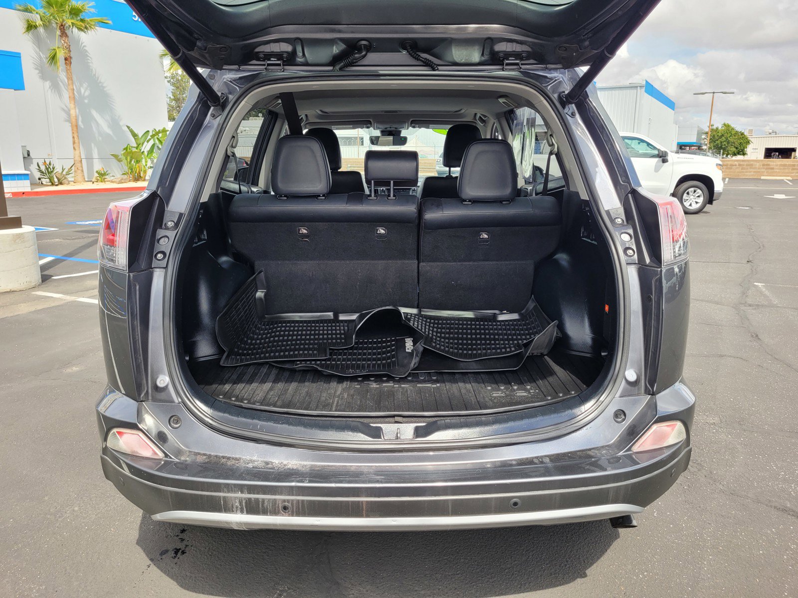 Used 2017 Toyota RAV4 Limited w/ Advanced Technology Package image 27