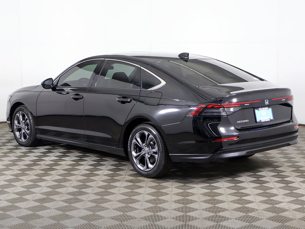 Used 2023 Honda Accord EX image 9