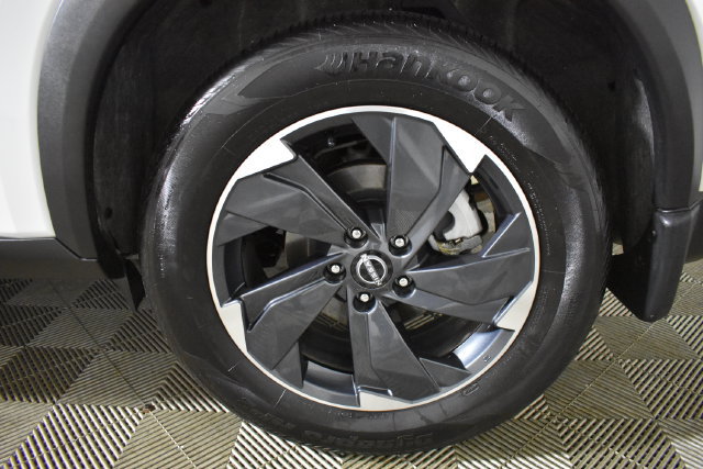 Certified 2026 Nissan Rogue SV w/ SV Premium Package AWD/4WD image 43