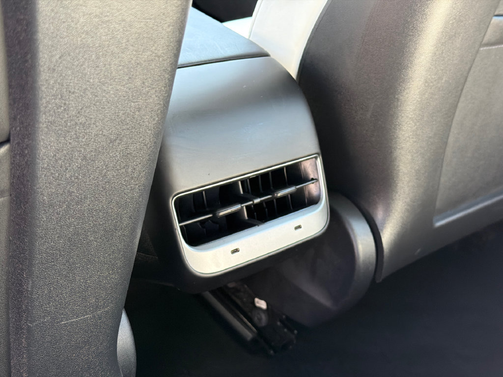 Used 2021 Tesla Model 3 Standard Range Plus RWD image 18