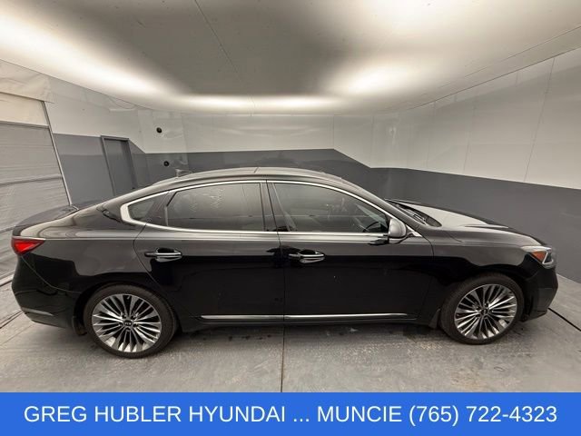 Used 2019 Kia Cadenza Limited FWD image 11