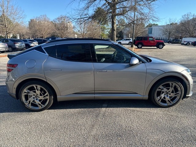 Used 2024 Genesis GV60 Performance image 7