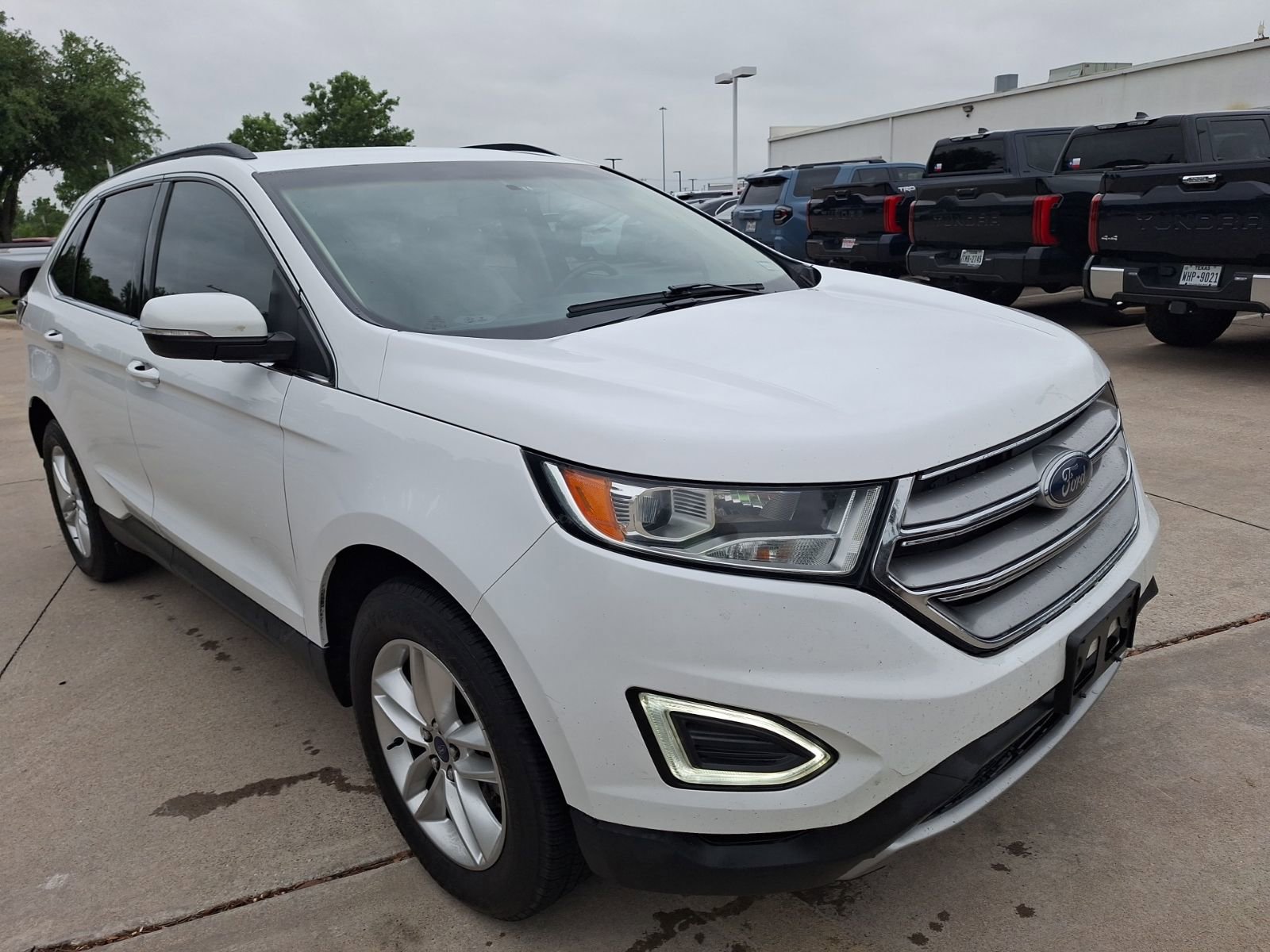 Used 2016 Ford Edge SEL w/ Equipment Group 201A FWD image 8