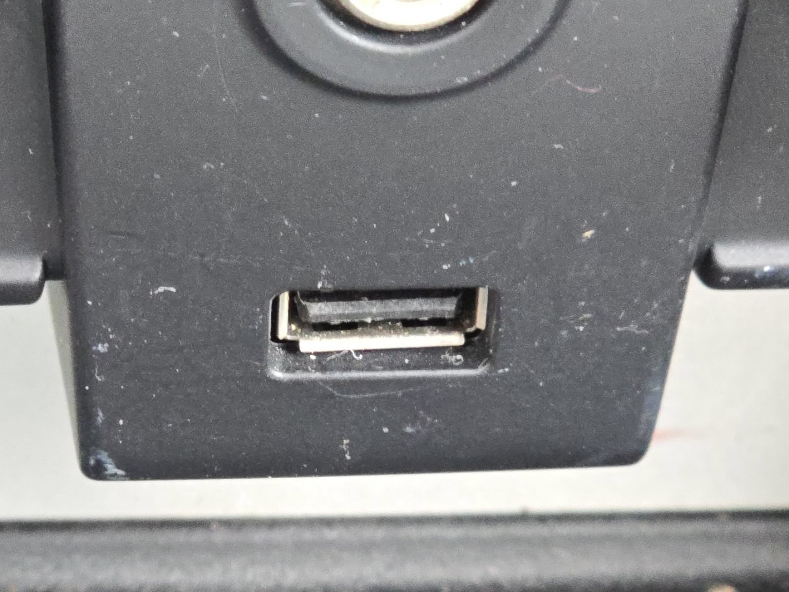 Used 2009 Ford Focus SEL FWD image 7