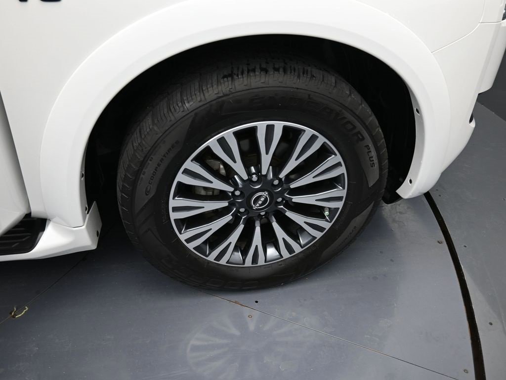 Used 2021 Nissan Armada SL w/ Midnight Edition Package image 25