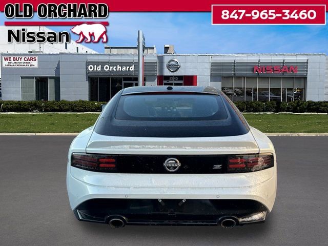 Used 2024 Nissan Z Performance w/ Floor Mat Package RWD image 7