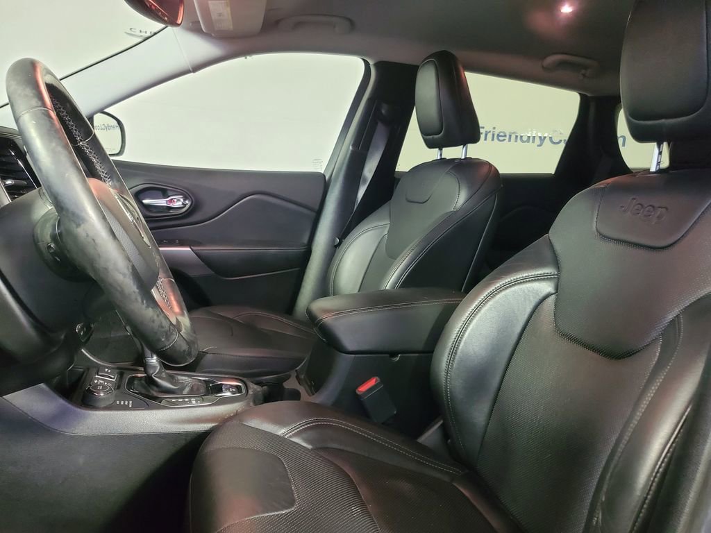 Used 2020 Jeep Cherokee Limited image 11