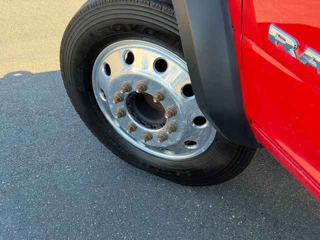 Used 2021 RAM 5500 Tradesman w/ Chrome Appearance Group image 39