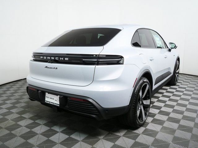 New 2026 Porsche Macan 4S Electric image 29