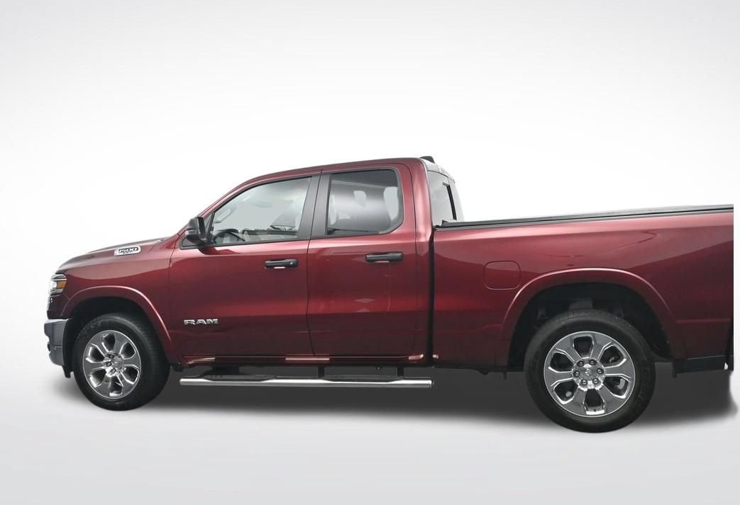 Used 2025 RAM 1500 Big Horn AWD/4WD image 10