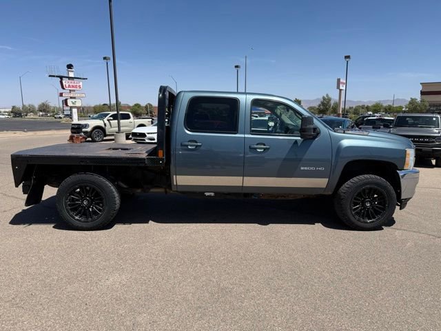 Used 2014 Chevrolet Silverado 2500 LTZ w/ LTZ Plus Package AWD/4WD image 4