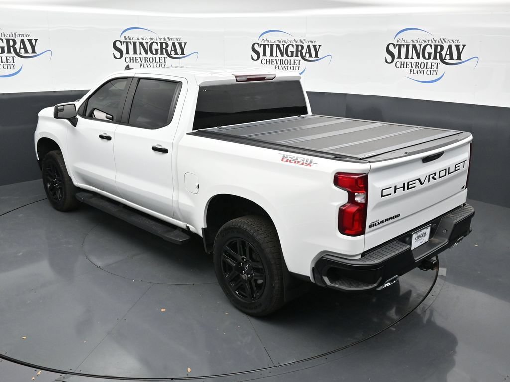Used 2022 Chevrolet Silverado 1500 LT Trail Boss w/ LPO, Dark Essentials Package AWD/4WD image 22