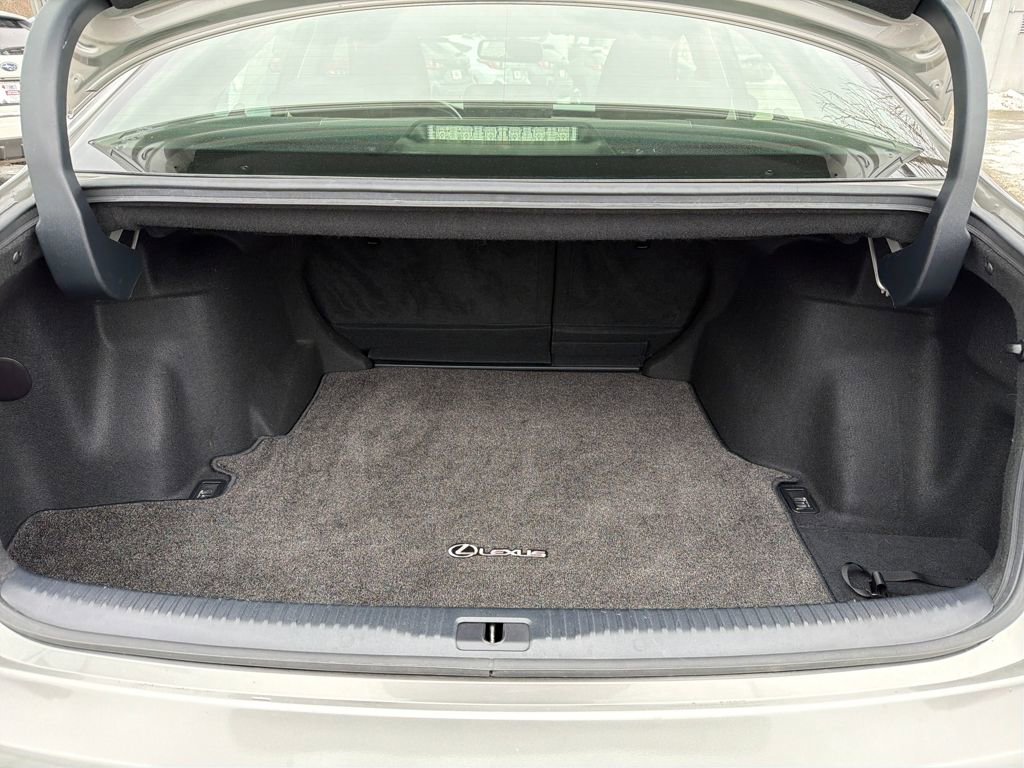 Used 2015 Lexus IS 250 AWD w/ Premium Package image 28