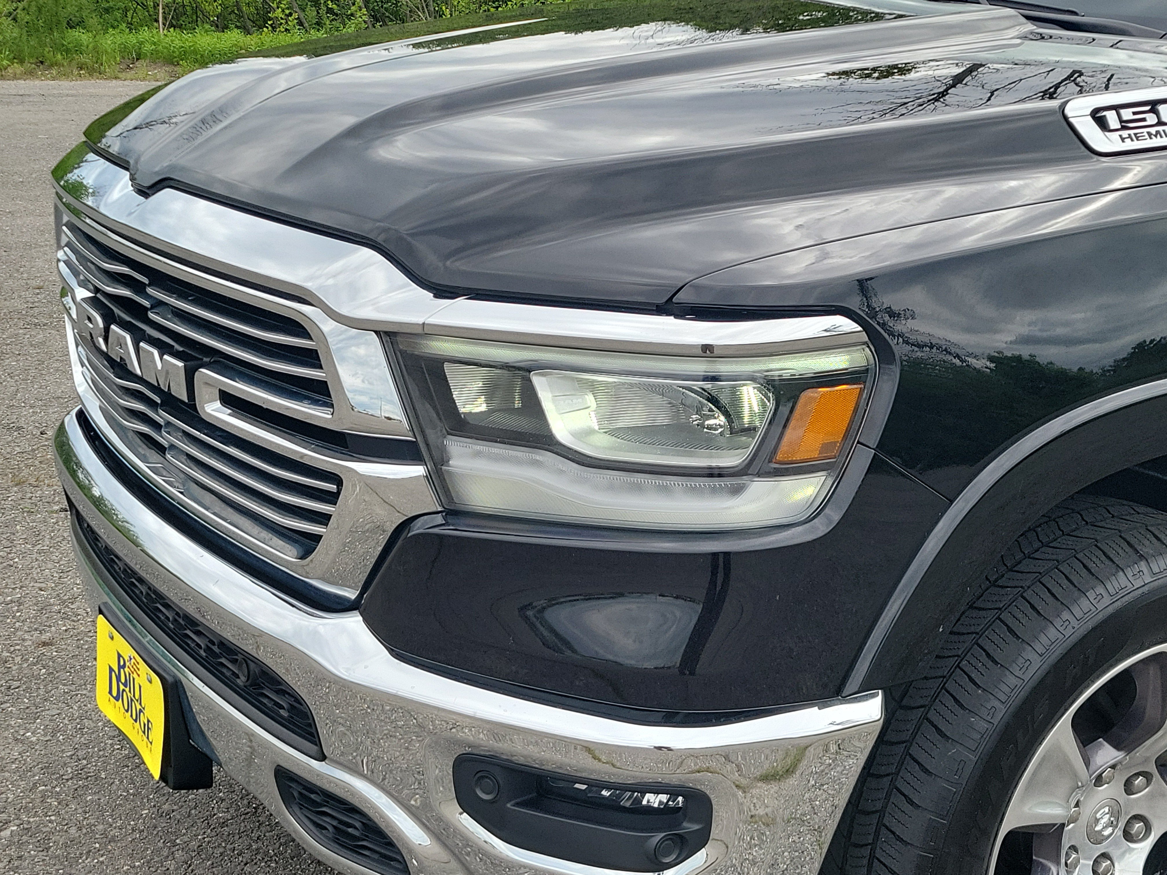 Used 2022 RAM 1500 Laramie AWD/4WD image 9