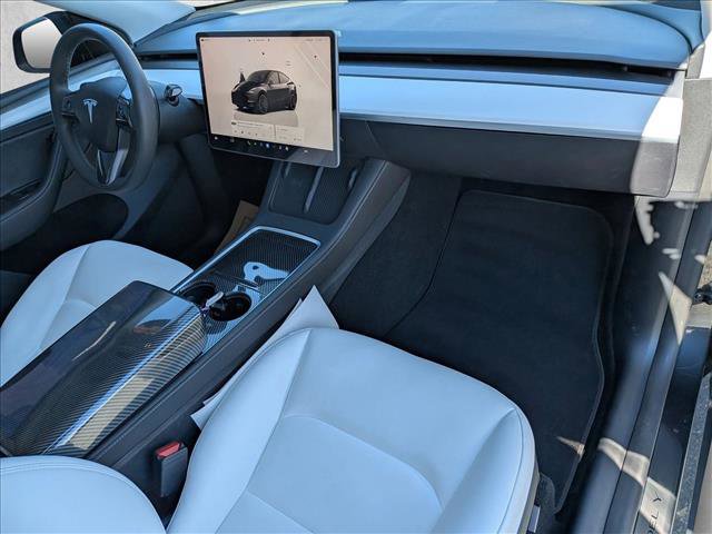 Used 2024 Tesla Model Y Performance image 22