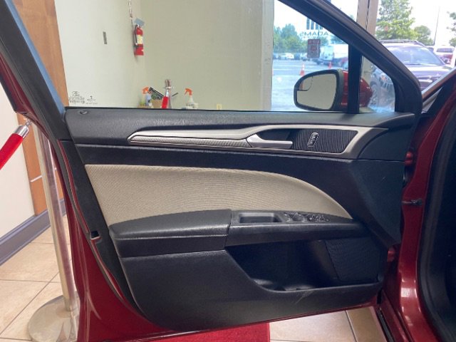 Used 2017 Ford Fusion S FWD image 12