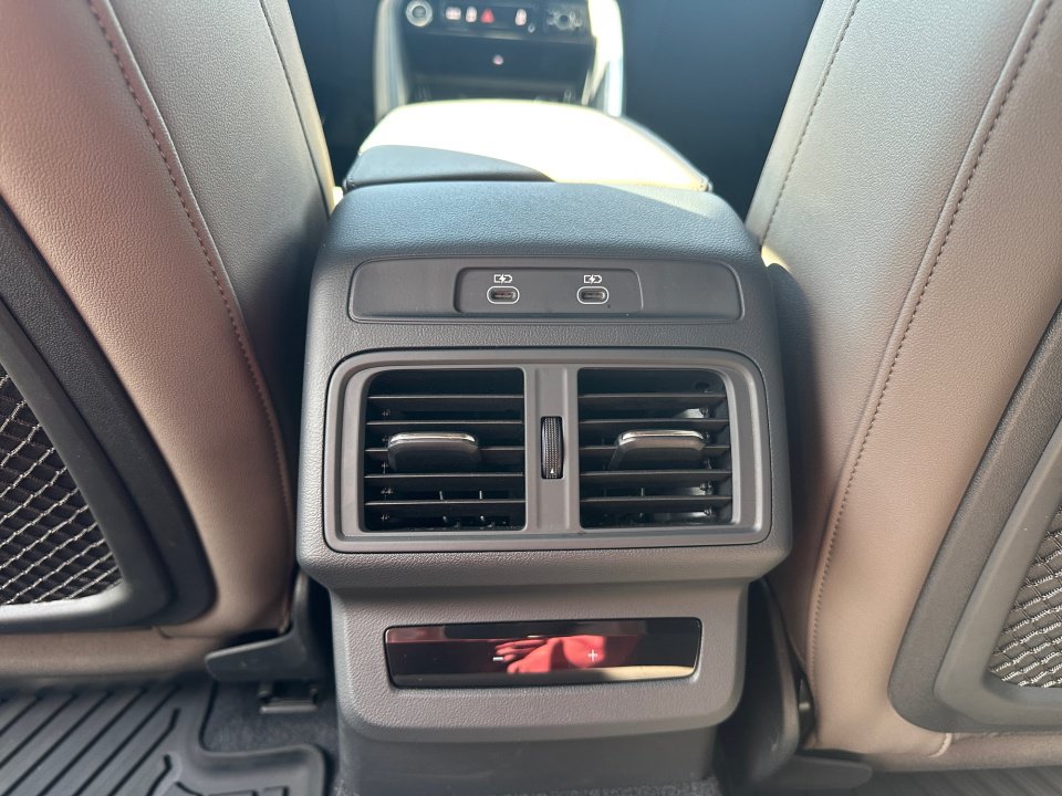 Certified 2025 Audi Q5 Premium w/ Convenience Package AWD/4WD image 20
