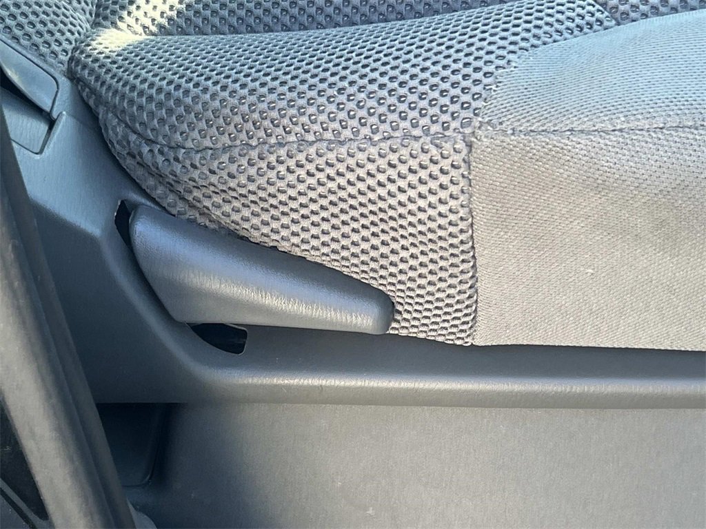 Used 2020 Nissan Frontier SV w/ Midnight Edition Floor Mats image 20