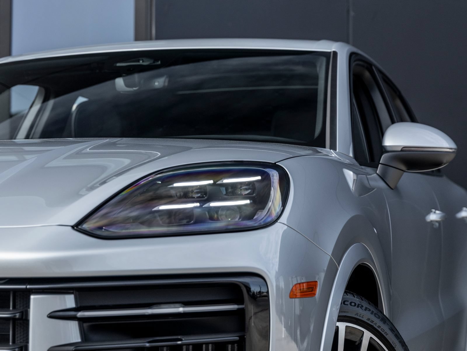 Certified 2026 Porsche Cayenne AWD/4WD image 16