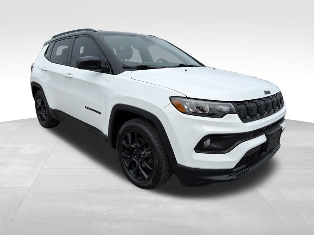 Used 2022 Jeep Compass Altitude image 8