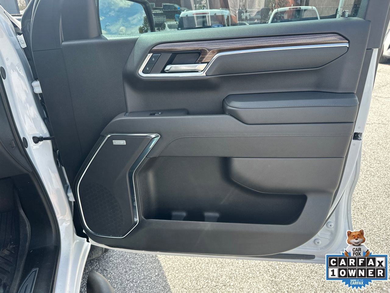 Used 2025 Chevrolet Silverado 1500 LT Trail Boss w/ Convenience Package II image 14