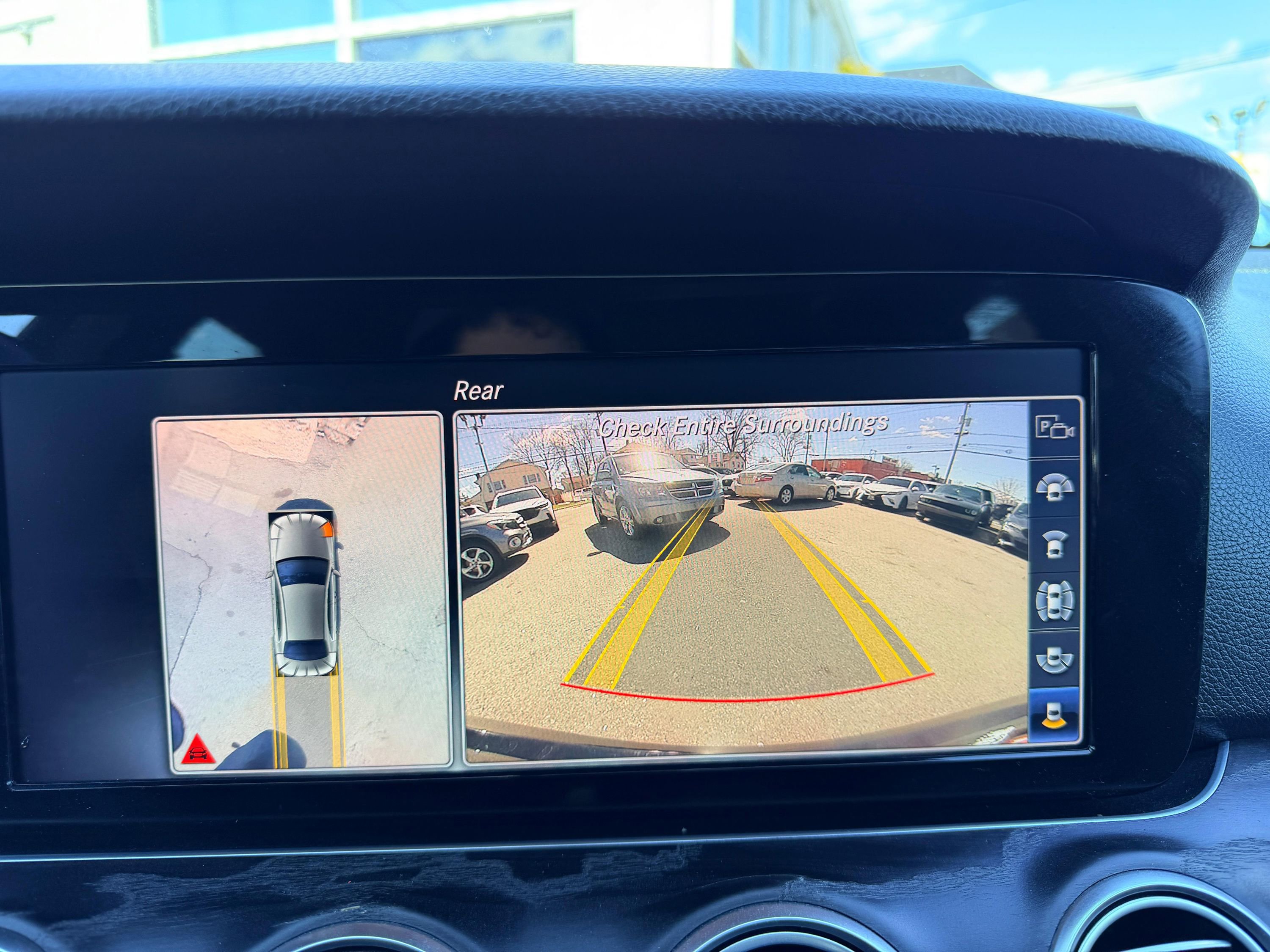 Used 2019 Mercedes-Benz E 300 4MATIC w/ Premium 1 Package image 37