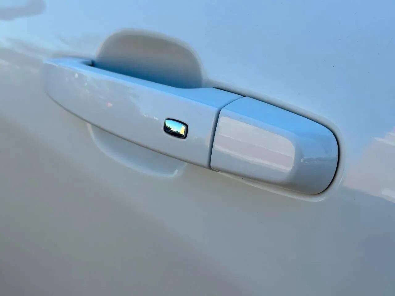 Used 2021 Chevrolet Equinox LT image 48