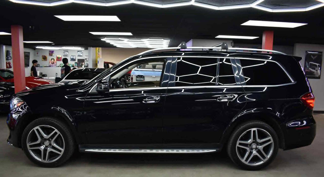 Used 2017 Mercedes-Benz GLS 550 4MATIC image 8