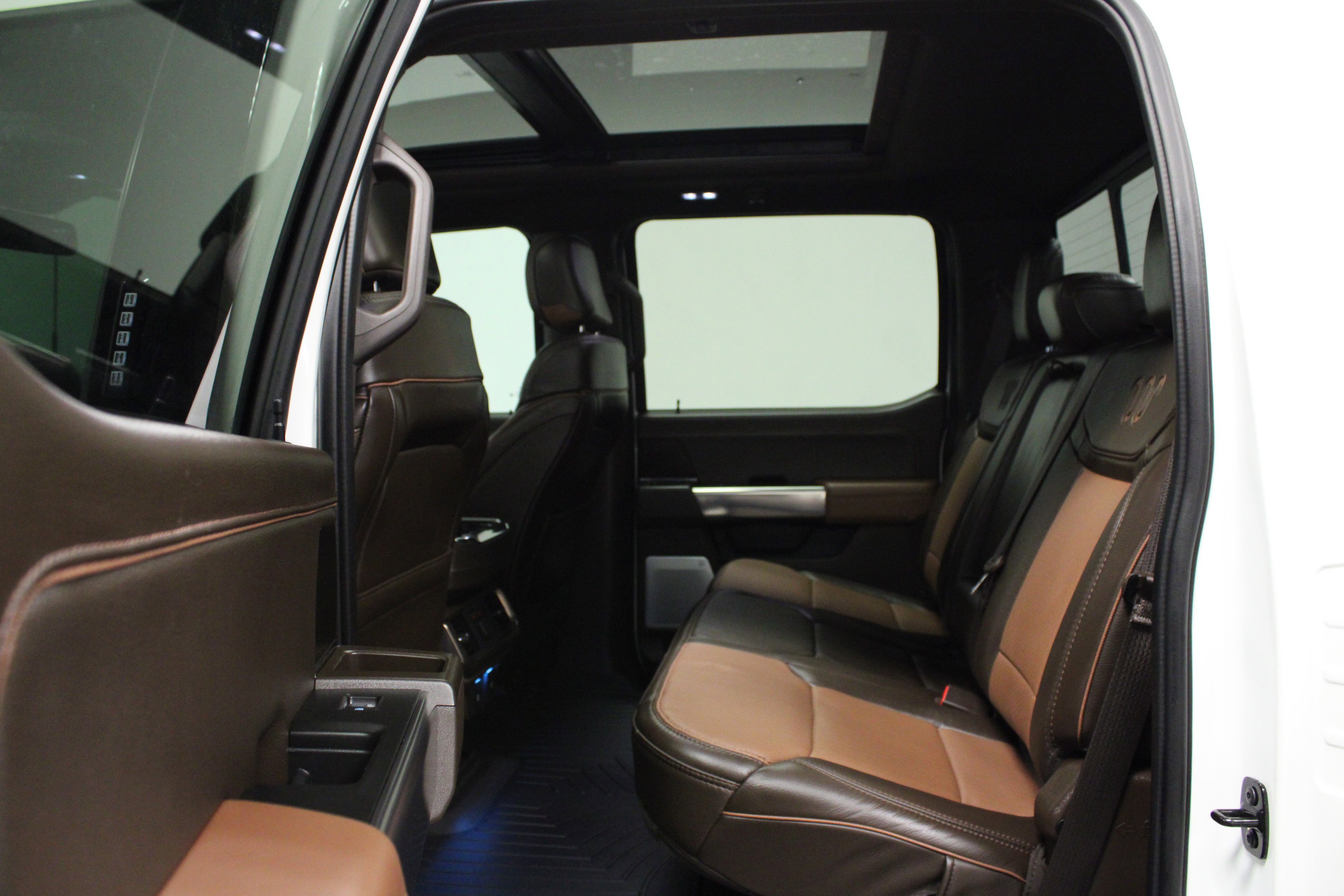 Used 2025 Ford F150 King Ranch w/ FX4 Off-Road Package image 13