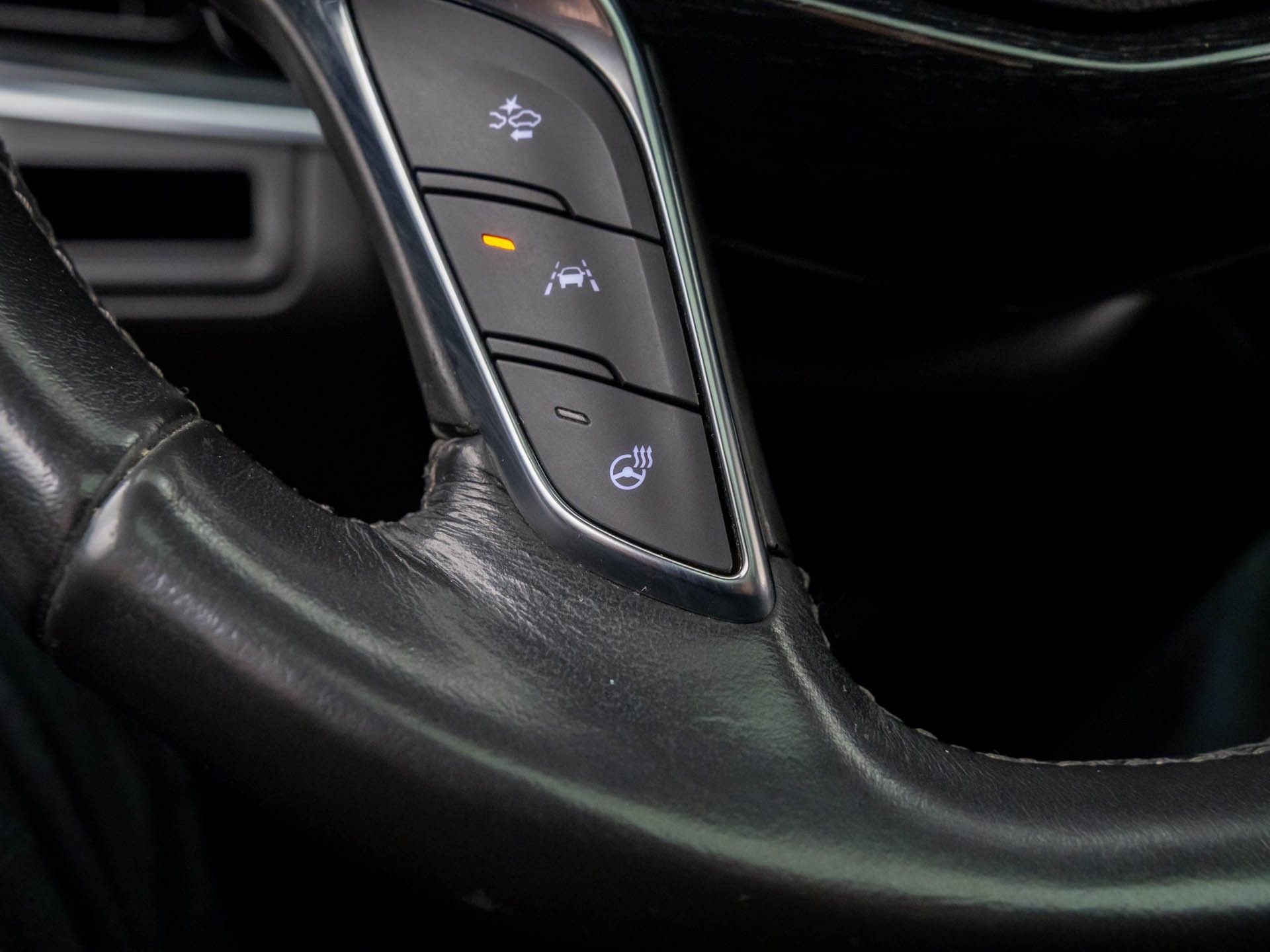 Certified 2022 Cadillac XT5 Premium Luxury image 31