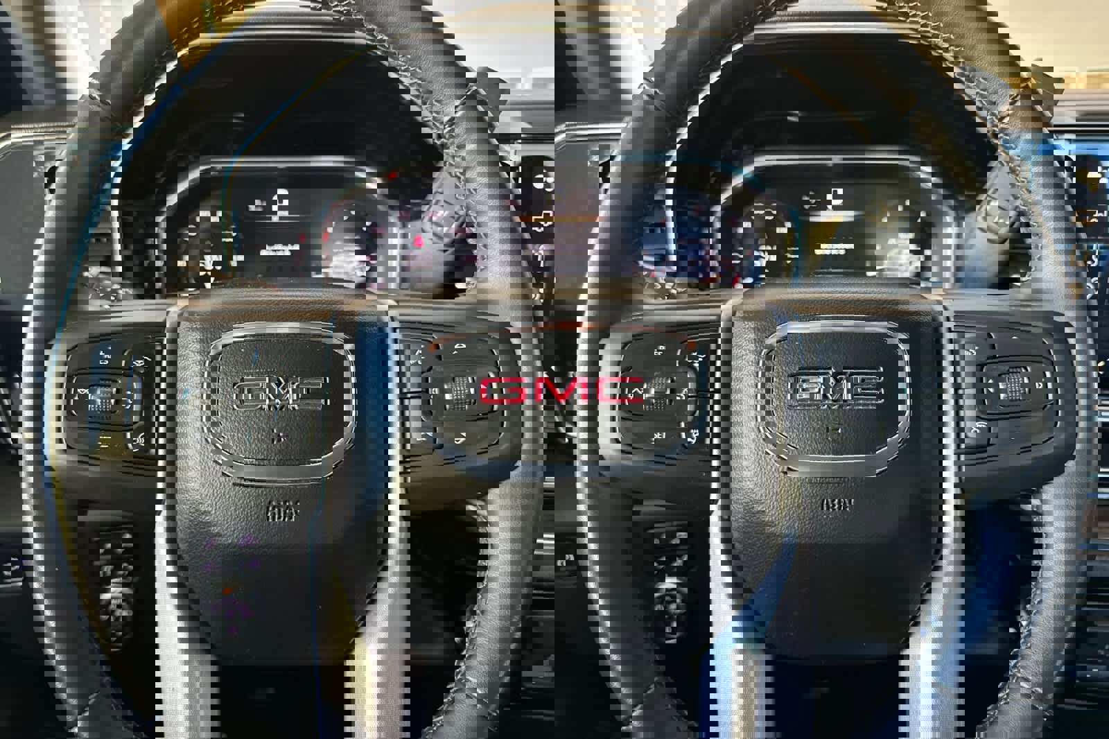 Used 2025 GMC Sierra 1500 SLT image 24