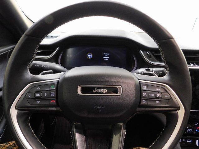 Used 2022 Jeep Grand Cherokee L Altitude image 6