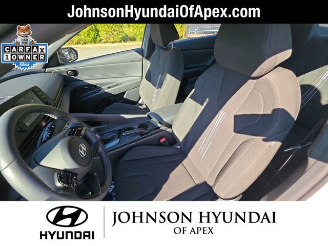 Used 2025 Hyundai Elantra Sport image 25