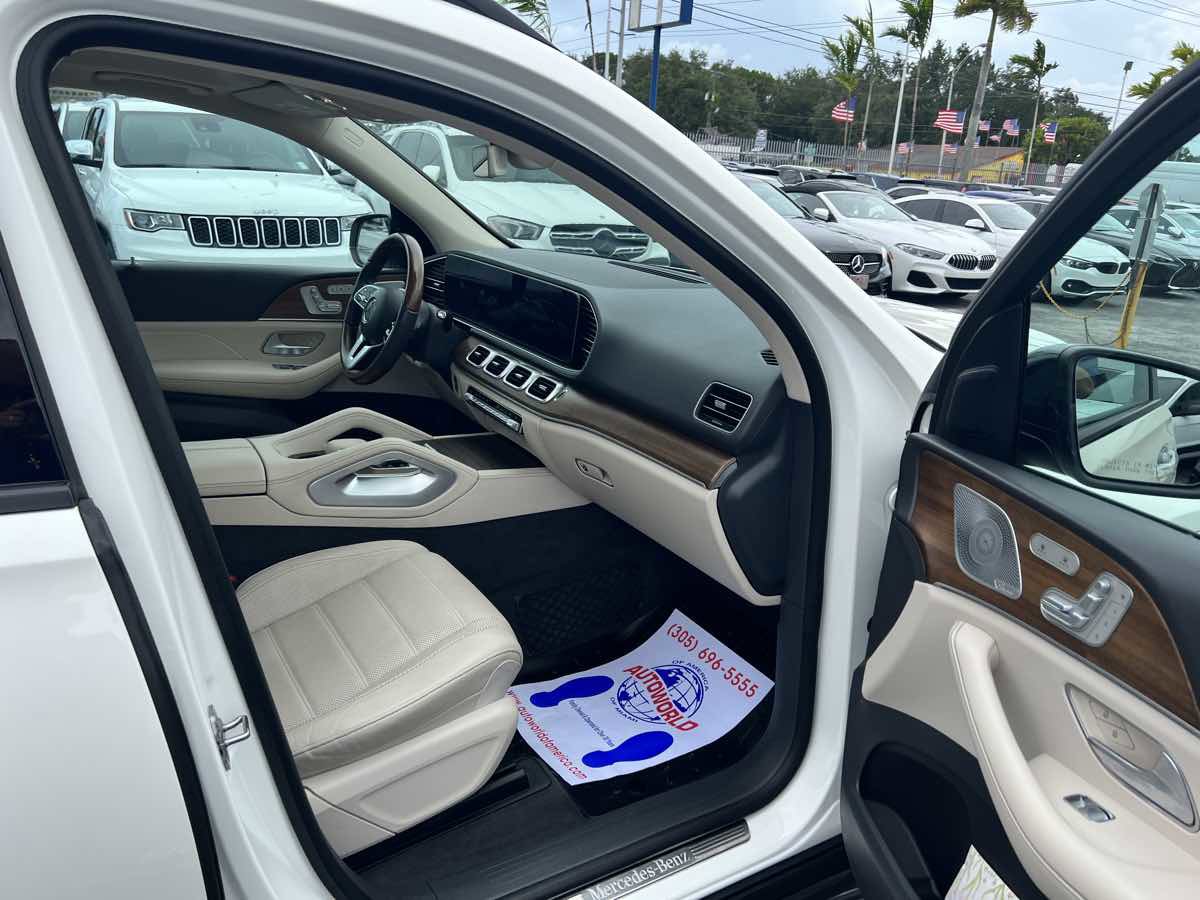 Used 2020 Mercedes-Benz GLE 450 4MATIC image 13