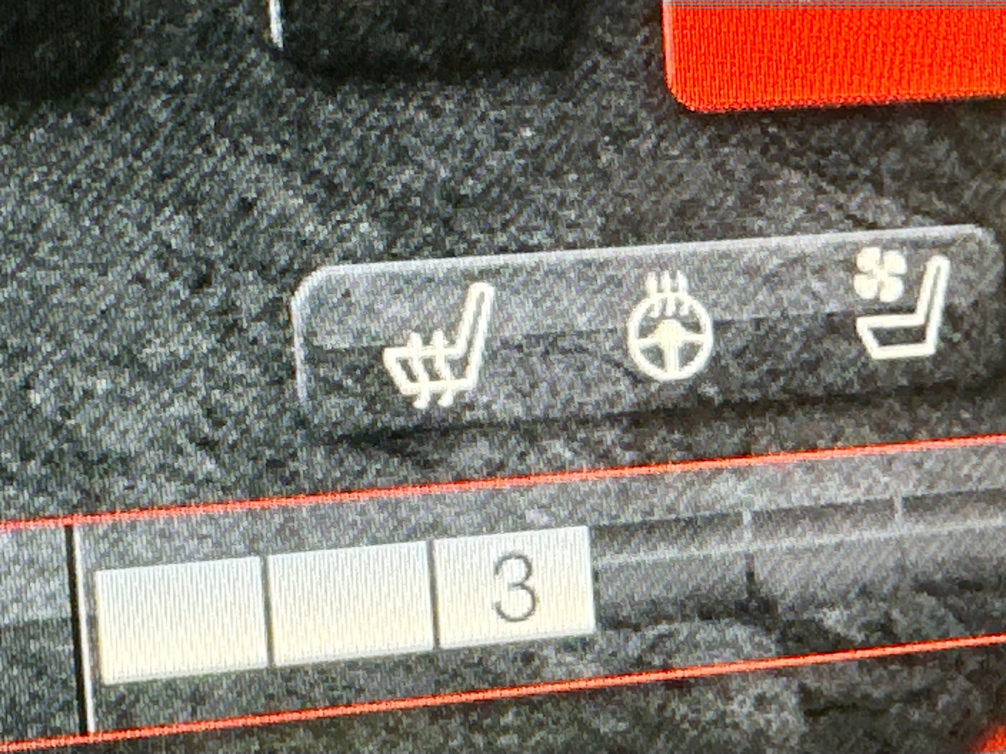 Used 2016 RAM 1500 Laramie w/ Convenience Group image 26