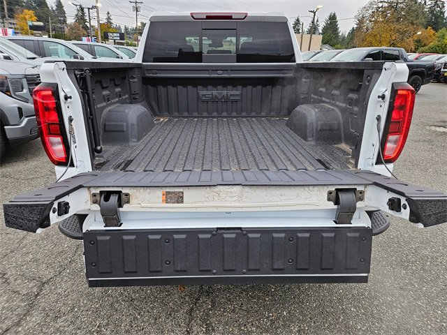 New 2025 GMC Sierra 1500 Elevation w/ Elevation Premium Package image 11